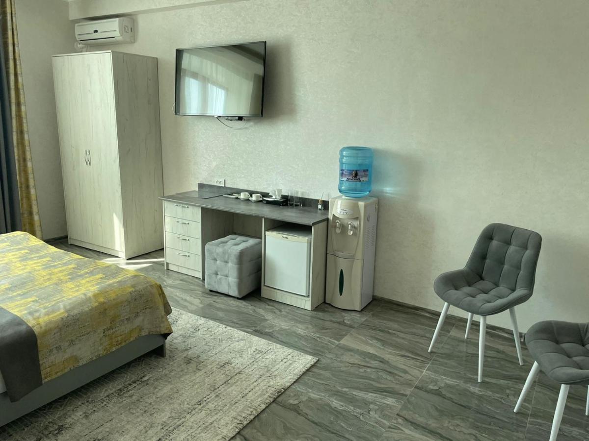 Altyn Adam Hotel 彼得罗巴甫洛夫斯克 外观 照片
