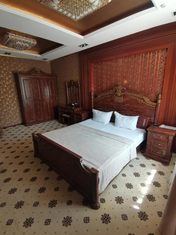 Altyn Adam Hotel 彼得罗巴甫洛夫斯克 外观 照片
