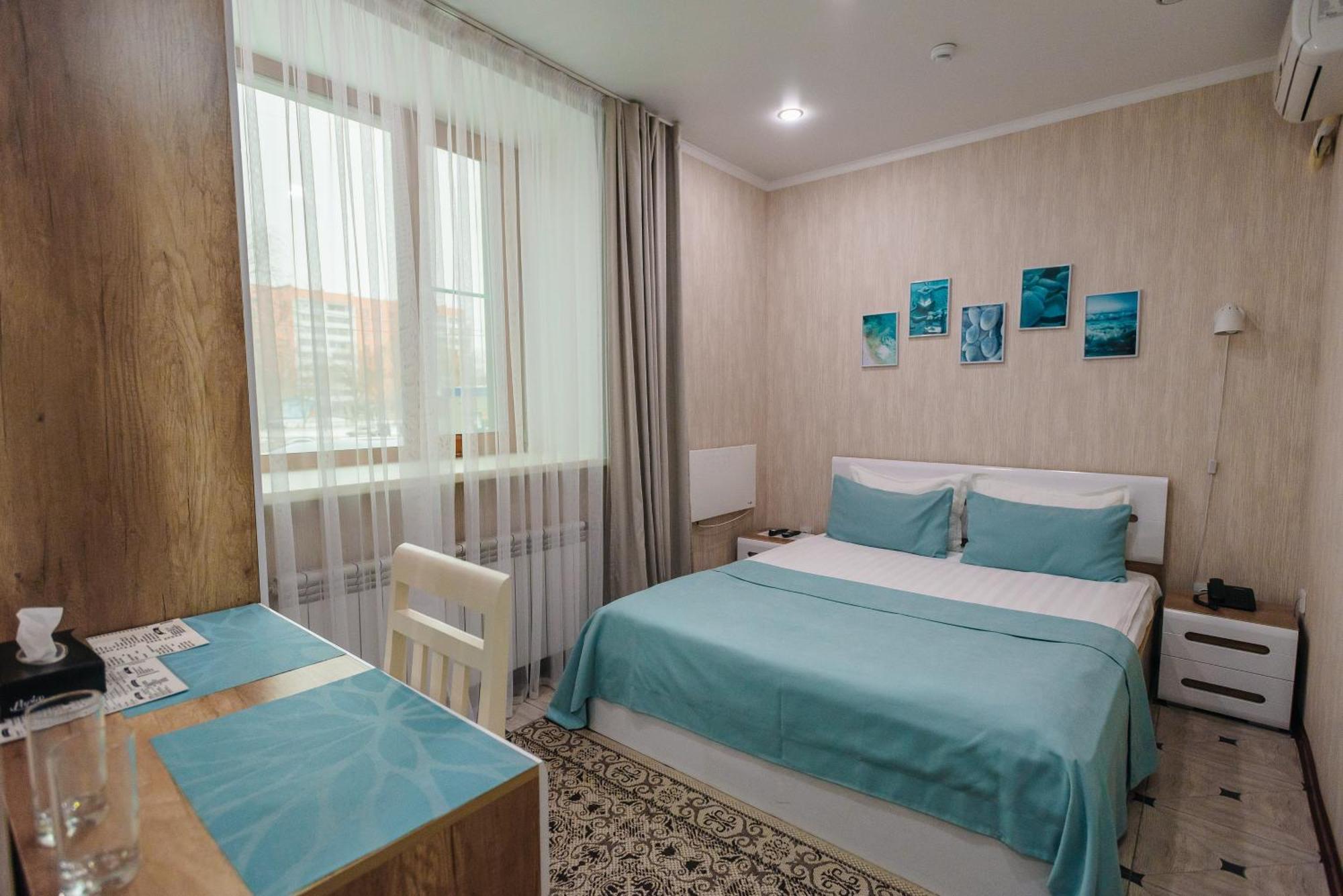 Altyn Adam Hotel 彼得罗巴甫洛夫斯克 外观 照片